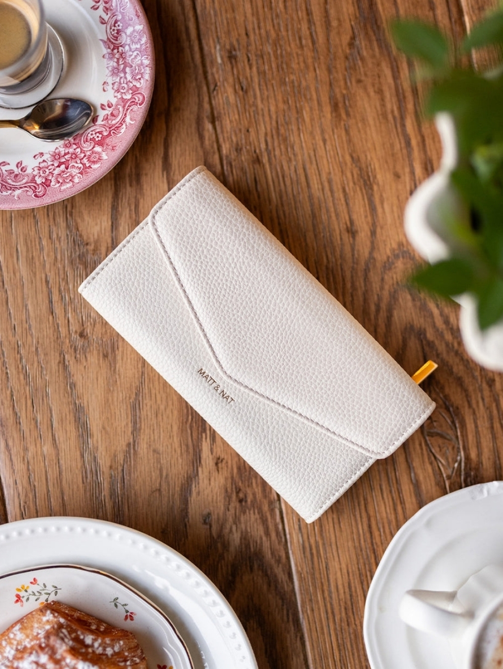 The Raye Wallet by Matt & Nat • Off-White Pebbled Envelope Wallet